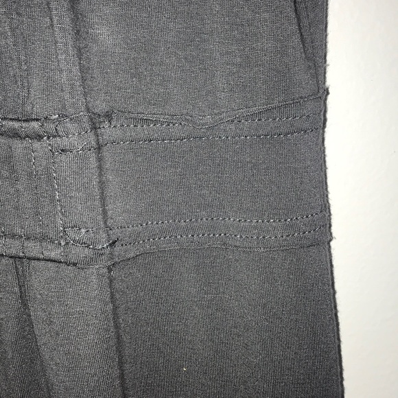 Spring + Mercer Grey Tunic Top - Picture 6 of 7